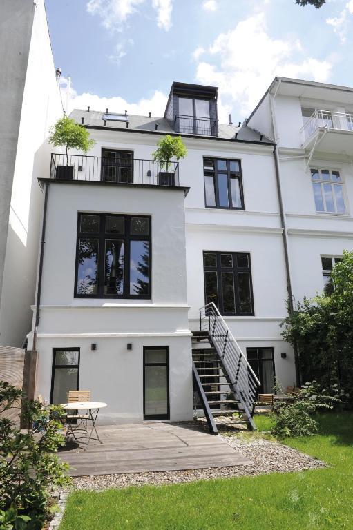 Von Deska - White House Apartment Hamburg