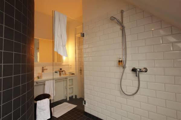 Von Deska - White House Apartment Hamburg